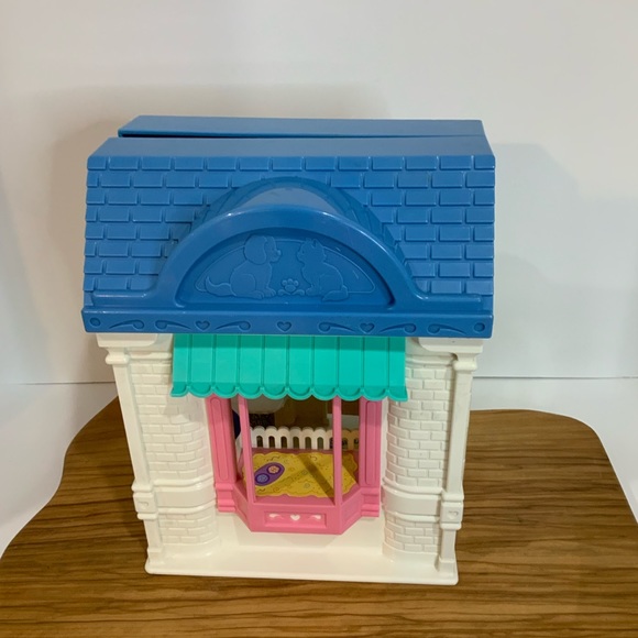 FP- Adoption Center/ Daycare/Take along. - Picture 7 of 11